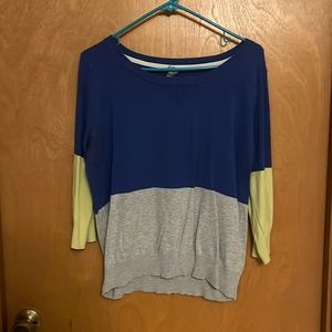 Block colors sweater.